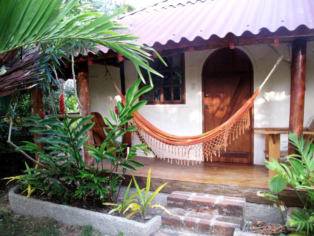 La Barquita Beach Hostel Puerto Lopez Room photo